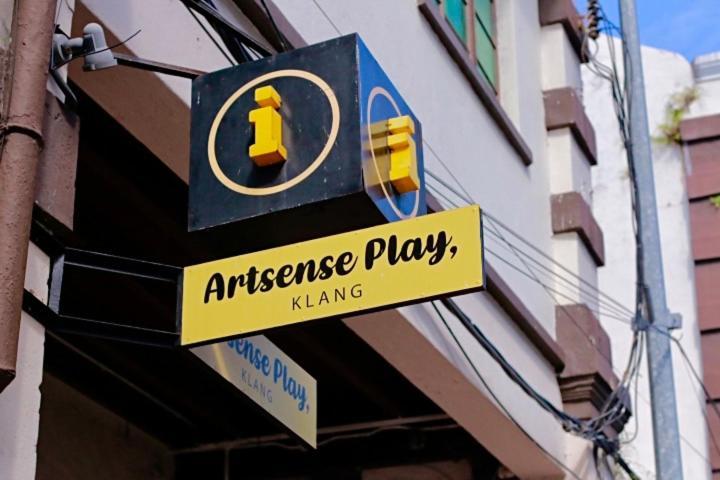 Artsense Play, Klang Hotel Exterior foto